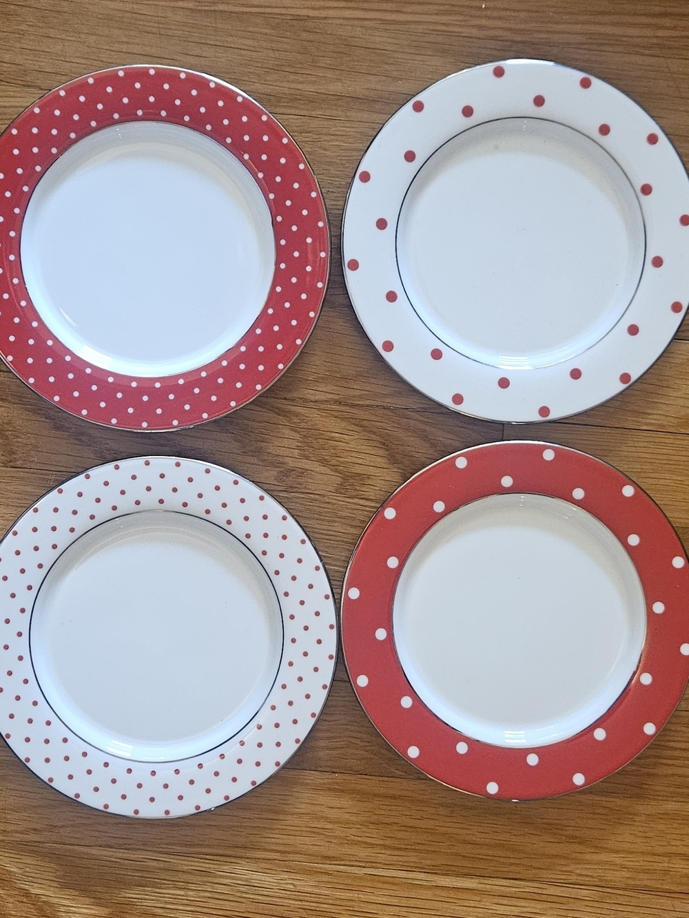 kate spade By Lenox Red and White Polka Dot Small Appetuzer Plates - Set of 4